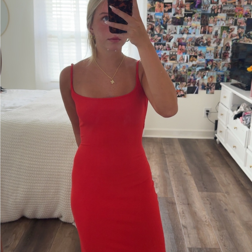 Elegant Red Women's Dress